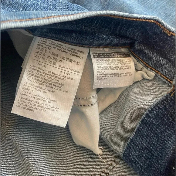 Levi’s Women’s Classic Bootcut Stretch Medium Wash Mid Rise Jeans Size 14M EUC - Picture 4 of 11